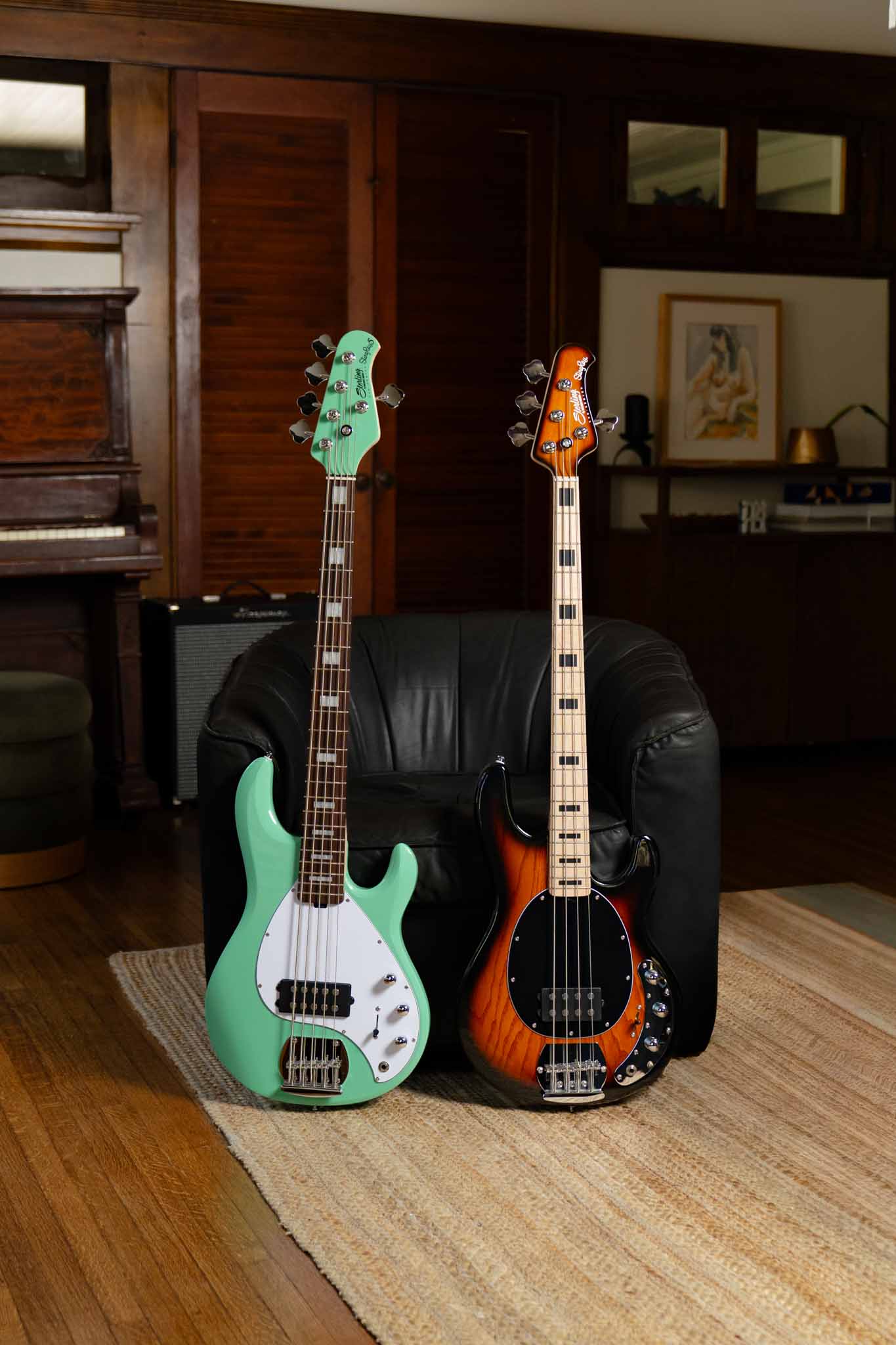 StingRay Plus SUB Série Sterling by Music Man 5 cordes Seafoam Green et 4 cordes Vintage Sunburst