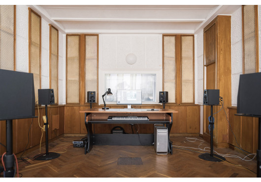 ADAM AUDIO Enceintes actives A4V