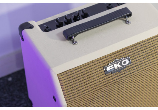 AC15 EKO AMPLIS ACOUSTIQUE AC15