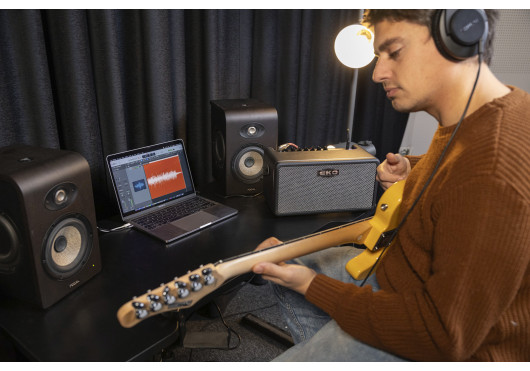 BAIO-AMP25 EKO AMPLIS GUITARE BAIO-AMP25