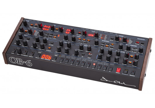OBERHEIM Synthétiseurs analogiques OB-6M