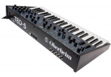 OBERHEIM Synthétiseurs analogiques TEO-5