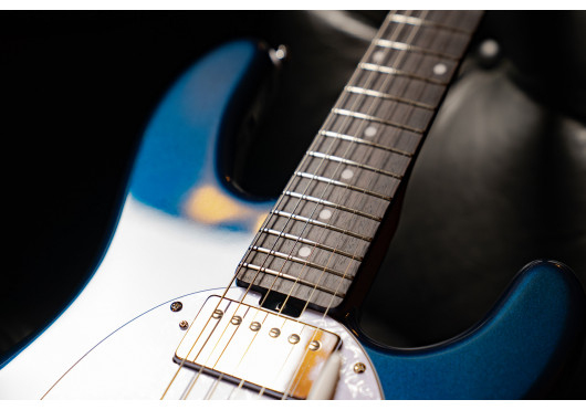 ST-STINGRAY2-BLP-R2-C STERLING BY MUSIC MAN STERLING ST-STINGRAY2-BLP-R2-C