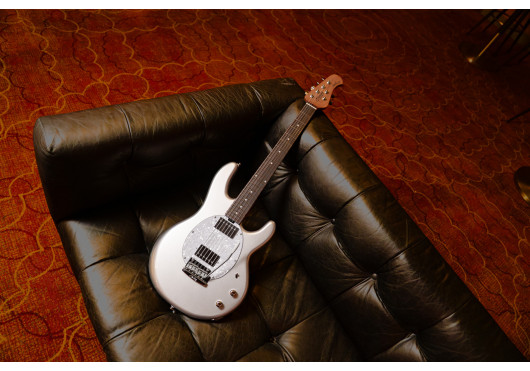 ST-STINGRAY2-SLV-R2-C STERLING BY MUSIC MAN STERLING ST-STINGRAY2-SLV-R2-C