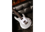 ST-STINGRAY2-SLV-R2-C STERLING BY MUSIC MAN STERLING ST-STINGRAY2-SLV-R2-C