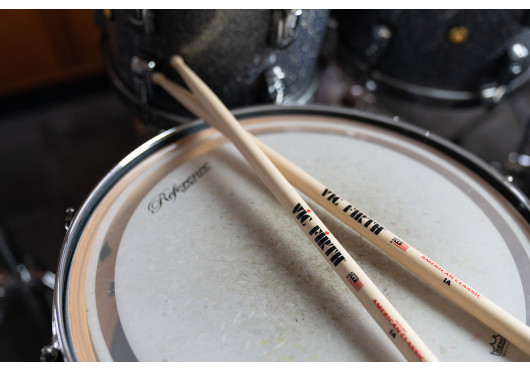 1A VIC FIRTH BAGUETTES BATTERIE 1A