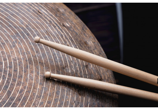 AS5A VIC FIRTH BAGUETTES BATTERIE AS5A