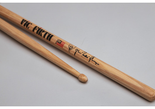 SAT2 VIC FIRTH BAGUETTES BATTERIE SAT2
