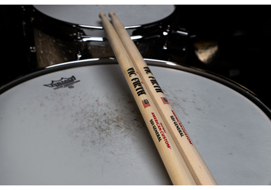 SD1 VIC FIRTH BAGUETTES BATTERIE SD1