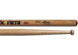 VIC FIRTH BAGUETTES CAISSE CLAIRE TG2