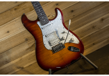 WASHBURN Guitares Electriques SONADELUXE-SB